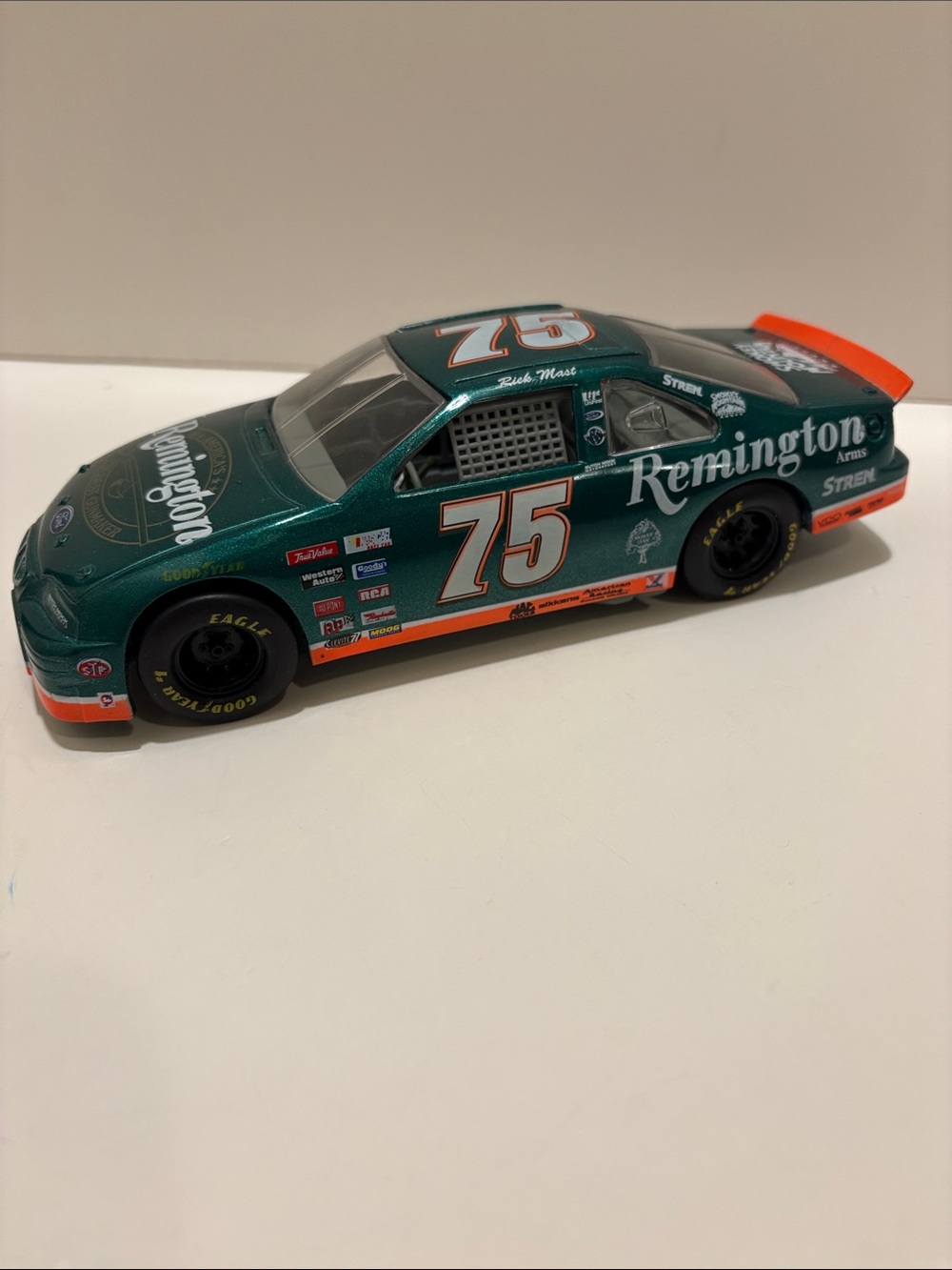 Racing Champions, 1997 Ford, NASCAR #75.